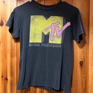 Urban outfitters graphic tee MTV